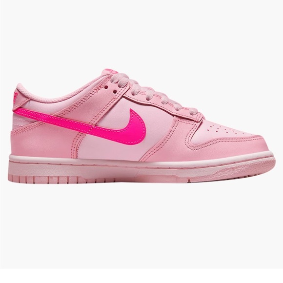 Nike Dunk Low Med Soft Pink/Pink Size 5 (boys) - Picture 4 of 6
